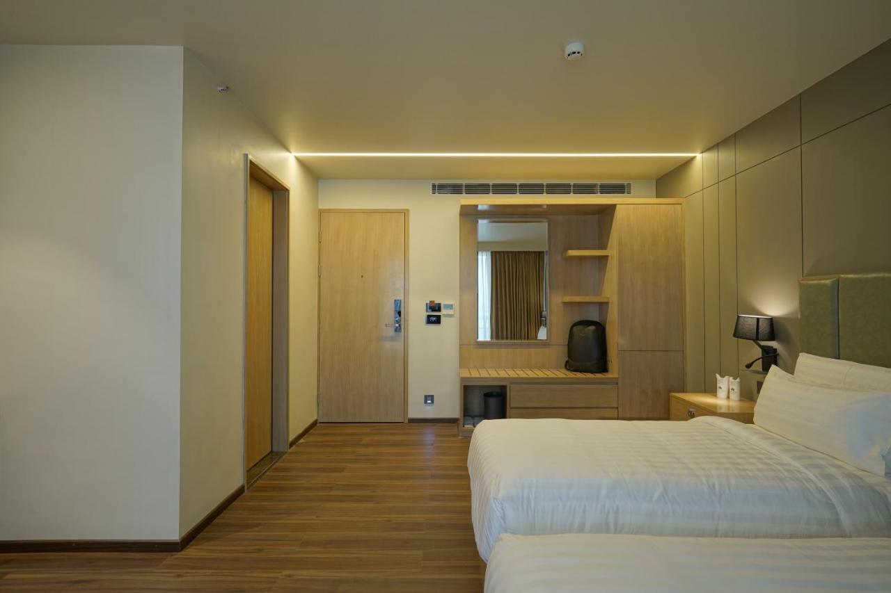 The Galleria Hotel Rajkot Eksteriør billede